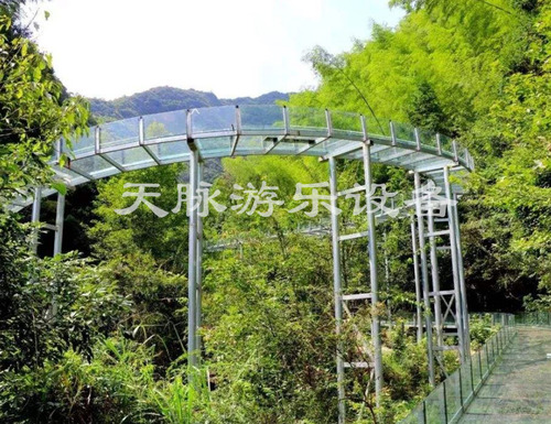 玻璃滑道